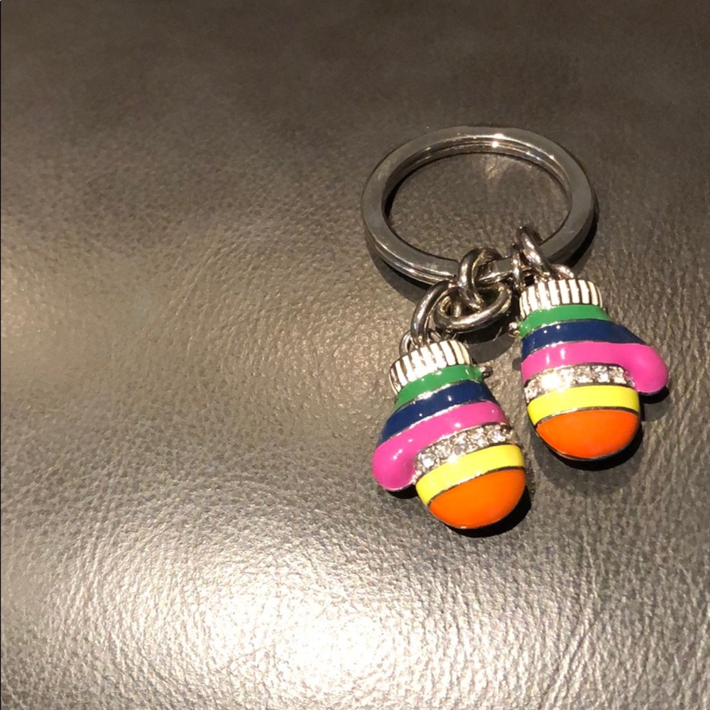 Metal key chain with crystals